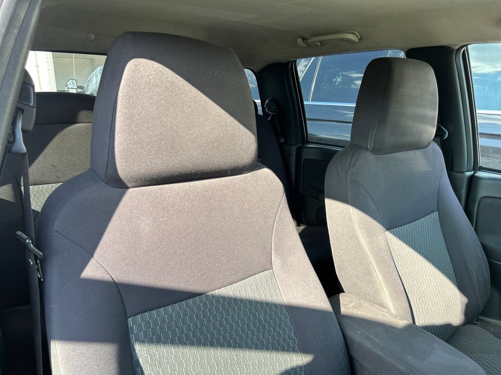 Used 2012 GMC Canyon SLE RWD image 13