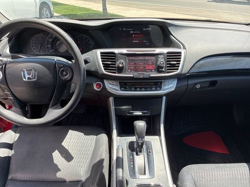 Used 2014 Honda Accord EX image 9