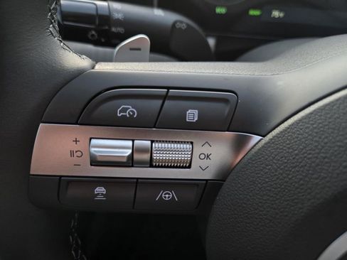 New 2025 Hyundai Sonata Limited FWD image 31