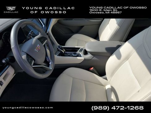 Used 2024 Cadillac XT6 Premium Luxury w/ LPO, Floor Liner Package AWD/4WD image 7