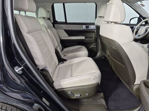 Used 2024 Hyundai Santa Fe Calligraphy FWD image 35