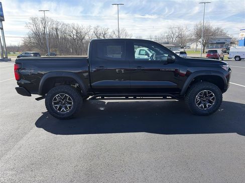 New 2026 Chevrolet Colorado ZR2 w/ Technology Package AWD/4WD image 2