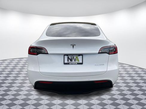 Used 2020 Tesla Model Y Long Range AWD/4WD image 4