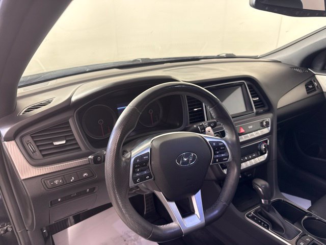 Used 2019 Hyundai Sonata Limited FWD image 19