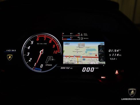 Used 2018 Lamborghini Huracan LP 580-2 image 48