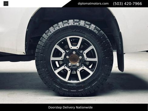 Used 2013 Toyota Tundra 4x4 Double Cab image 44