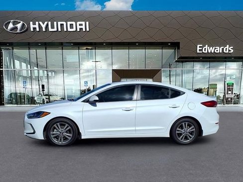Used 2018 Hyundai Elantra Value Edition FWD image 3