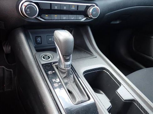 Used 2024 Nissan Sentra S FWD image 12