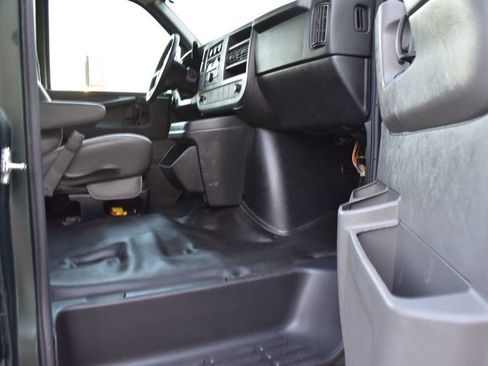 Used 2013 Chevrolet Express 3500 LS w/ Power Package RWD image 17