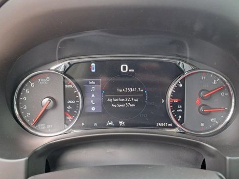 Used 2024 GMC Terrain Denali w/ Denali Premium Package AWD/4WD image 9