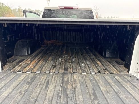 Used 2019 Chevrolet Silverado 1500 LT w/ All-Star Edition image 27