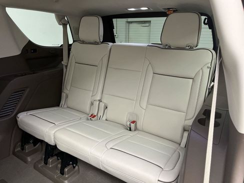Certified 2024 GMC Yukon Denali AWD/4WD image 15