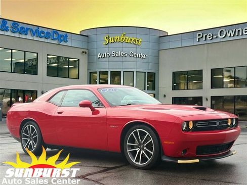 Used 2022 Dodge Challenger R/T w/ Plus Package RWD image 1