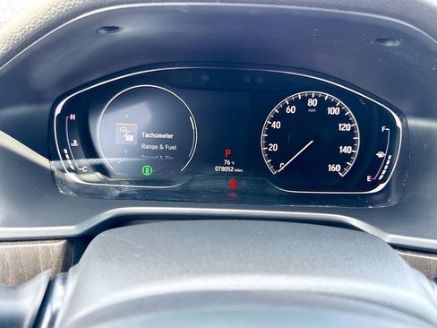 Used 2018 Honda Accord EX image 39