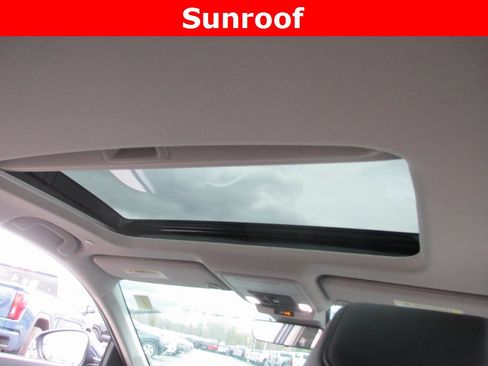 Used 2025 Honda Accord Touring image 13