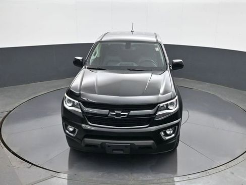 Used 2019 Chevrolet Colorado Z71 w/ Z71 Midnight Edition image 14