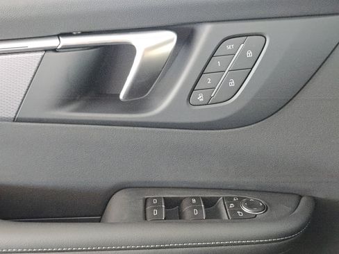 New 2026 Buick Enclave Sport Touring w/ Power Package FWD image 16