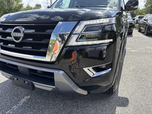 Used 2023 Nissan Armada SV RWD image 9