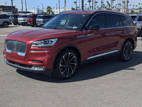 Used 2020 Lincoln Aviator Reserve w/ Equipment Group 202A AWD/4WD image 5