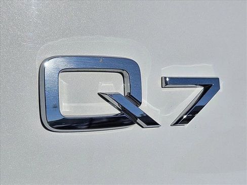 Used 2023 Audi Q7 3.0T Prestige AWD/4WD image 29