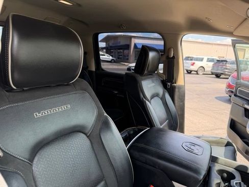 Used 2019 RAM 1500 Laramie AWD/4WD image 36