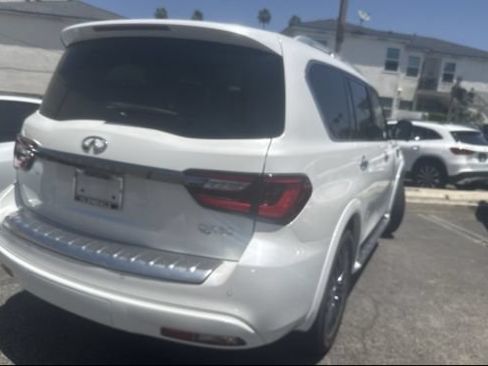 Certified 2022 INFINITI QX80 Premium Select w/ Cargo Package RWD image 3