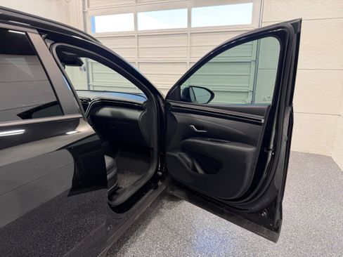 Used 2024 Hyundai Santa Cruz Night AWD/4WD image 27