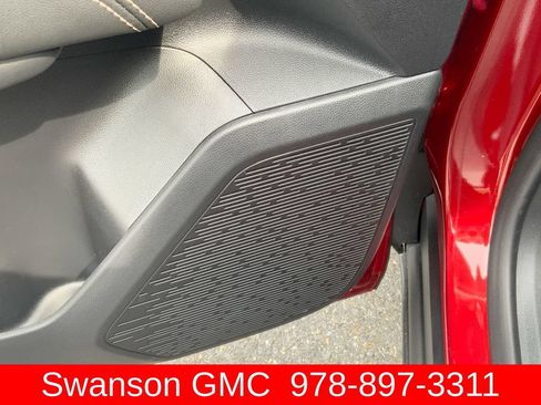 New 2027 GMC Terrain Elevation w/ LPO, Floor Liner Package AWD/4WD image 23