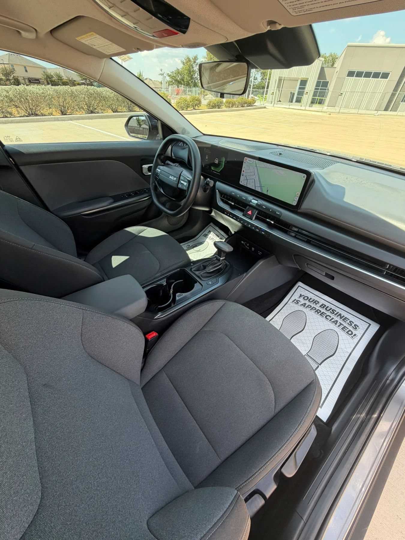 Used 2025 Kia K4 FWD image 31