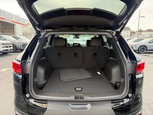 New 2025 Chevrolet Blazer LT w/ Midnight/Sport Edition image 11