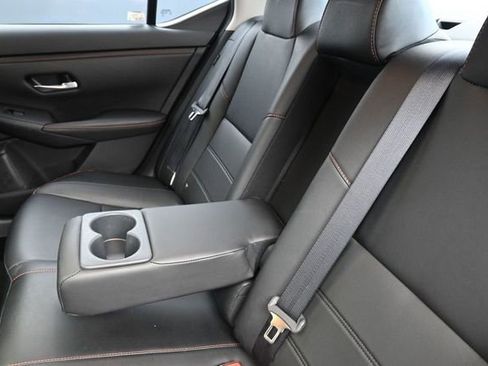 Used 2024 Nissan Sentra SR w/ SR Premium Package FWD image 30