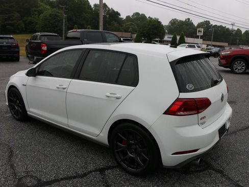 Used 2020 Volkswagen GTI SE FWD image 3