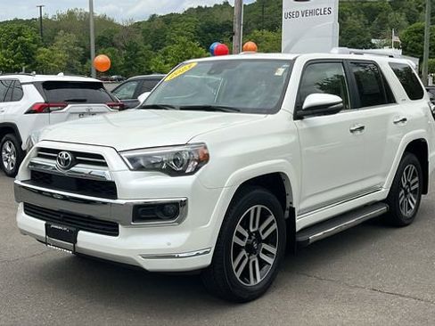 Certified 2023 Toyota 4Runner Limited AWD/4WD image 3
