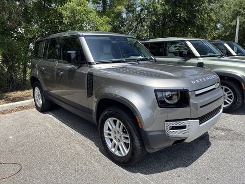 Used 2025 Land Rover Defender 110 S AWD/4WD image 1