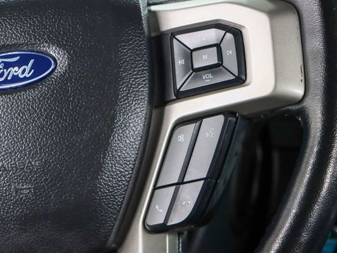 Used 2022 Ford F250 Lariat w/ Lariat Ultimate Package image 15