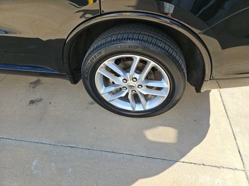 Used 2024 Dodge Durango GT image 11