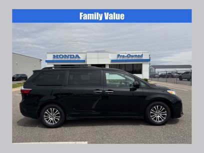 Used 2018 Toyota Sienna XLE