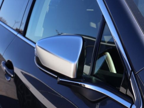 Used 2023 Subaru Outback Touring w/ Popular Package #2 image 13