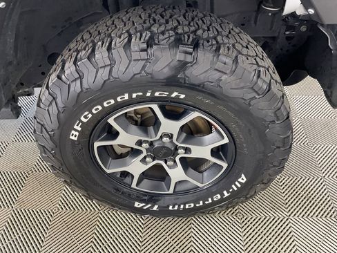 Used 2022 Jeep Wrangler Unlimited Rubicon w/ LED Lighting Group image 11