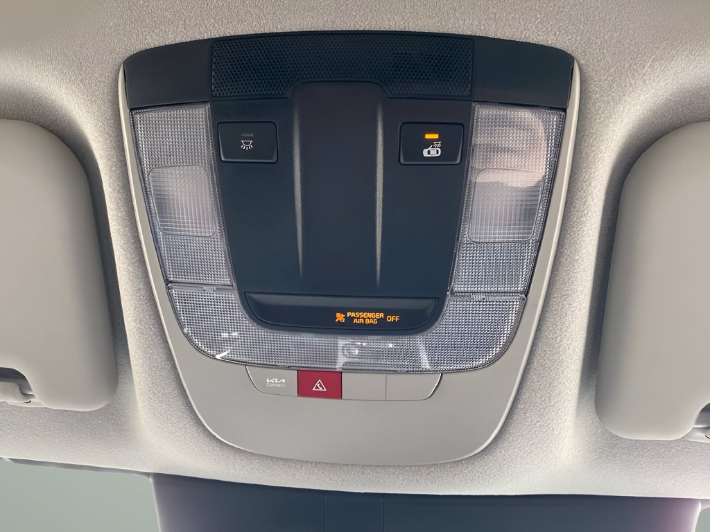 Used 2026 Kia Niro EX FWD image 29