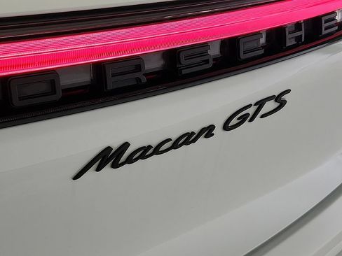 Certified 2024 Porsche Macan GTS AWD/4WD image 34