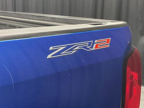 Used 2019 Chevrolet Colorado ZR2 image 7