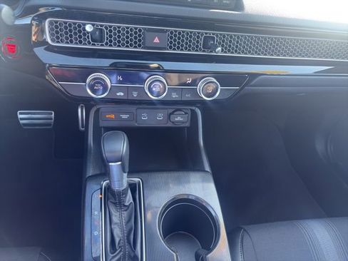 Used 2025 Honda Civic Sport image 11