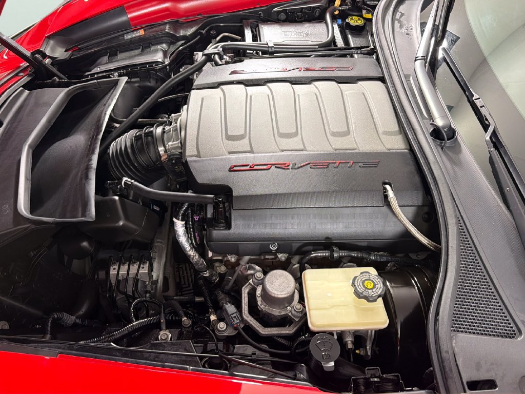 Certified 2015 Chevrolet Corvette Stingray Convertible w/ 3LT Preferred Equipment Group RWD image 39