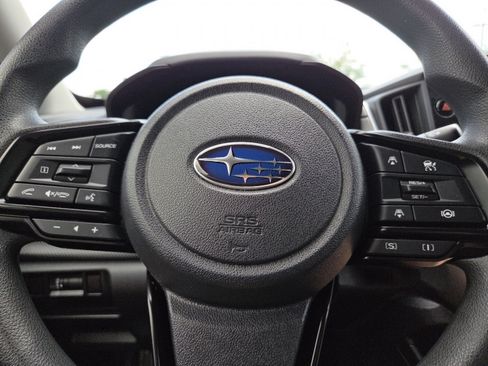 Used 2024 Subaru Crosstrek 2.0i Premium w/ Crosstrek Mirror Package AWD/4WD image 31
