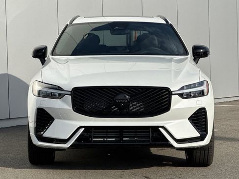 New 2026 Volvo XC60 T8 Ultra w/ Climate Package PRO AWD/4WD image 8