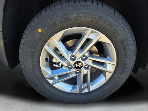 Used 2026 Hyundai Tucson SE AWD/4WD image 11