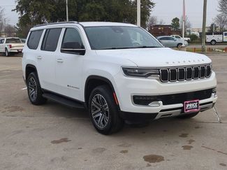 Used 2024 Jeep Wagoneer Series II w/ Flexible Seating Group video 3