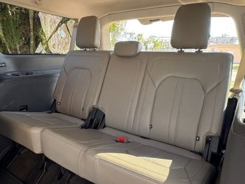 Used 2019 Ford Expedition Max Limited w/ Equipment Group 302A image 9