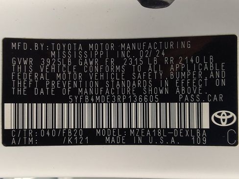 Used 2024 Toyota Corolla LE FWD image 33